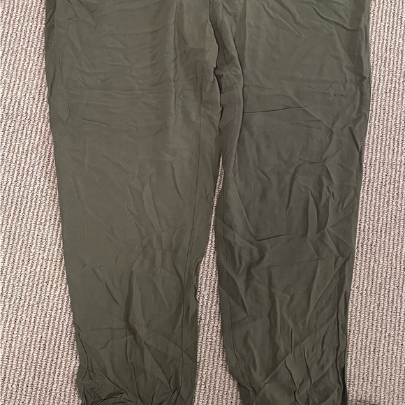 Guess pants - Picture 2 of 3